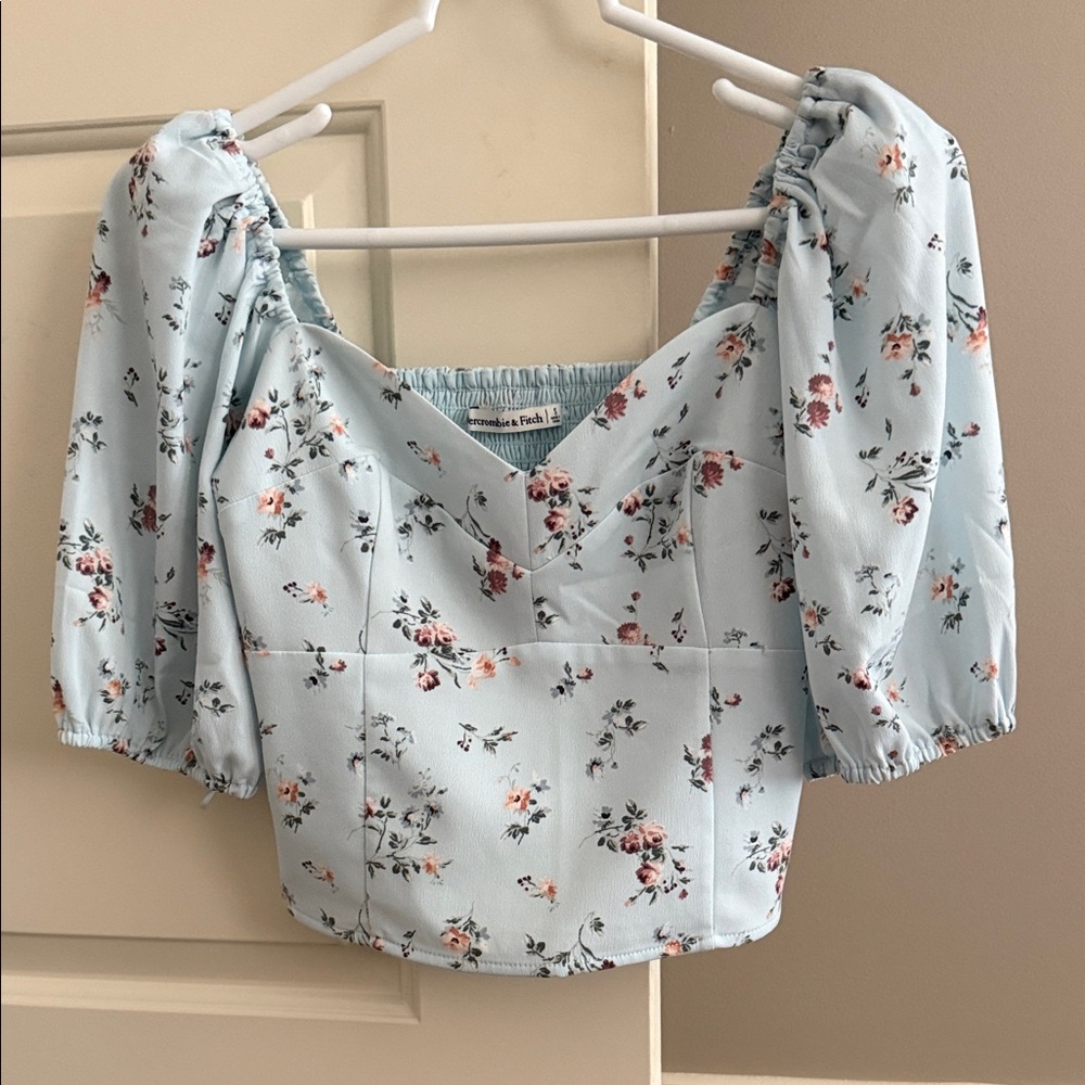 Abercrombie & Fitch Light Blue Floral Blouse